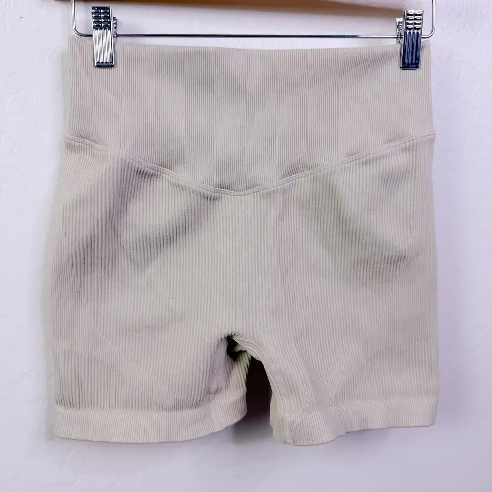Jojoans Ribbed Sports Bra & Biker Shorts 2 Piece Gym Workout Set Ivory Sz L NWOT